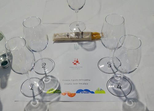 30073412_1919042521500159_7570118993555199402_o